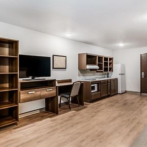 Queen Suite